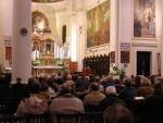 Una veduta della chiesa prima dell'inizio dell'evento